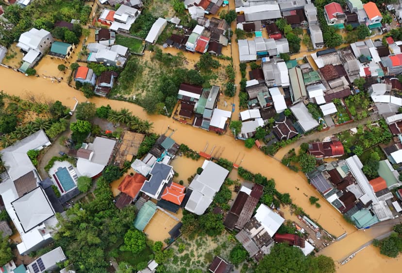 Giải Mã Sự Bám Trụ Của Người Miền Trung